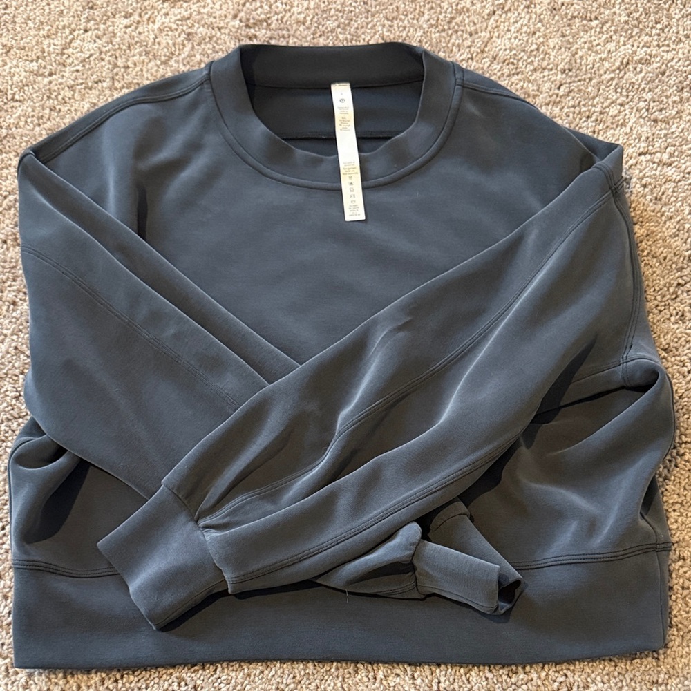 Lululemon Charcoal Crewneck